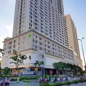 Genius River Gate Center 호치민